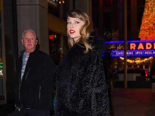 Taylor Swift Walking Tours Are Coming to NYC—And They're Hiring for Tour Guides