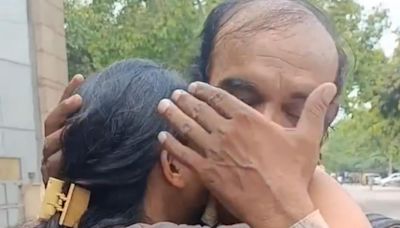 Chai seller’s daughter clears CA after 10 years of hard work. His reaction is everything