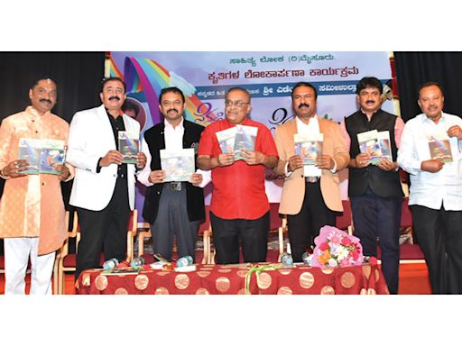 Strengthen Kannada to exercise our rights effectively: Hamsalekha - Star of Mysore