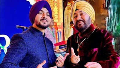 Father-son musicians duo Daler Mehndi and Gurdeep Mehndi deliver enthralling performance at Anant Ambani’s wedding