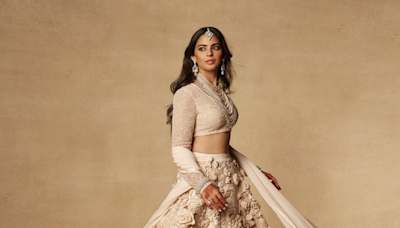 Isha Ambani's Off-White Sabyasachi Lehenga With 3-D Motifs Is The Perfect Way To End Grand Wedding Festivities