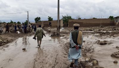 Inundaciones en Afganistán dejan más de 300 muertos y miles de personas sin hogar, según la ONU