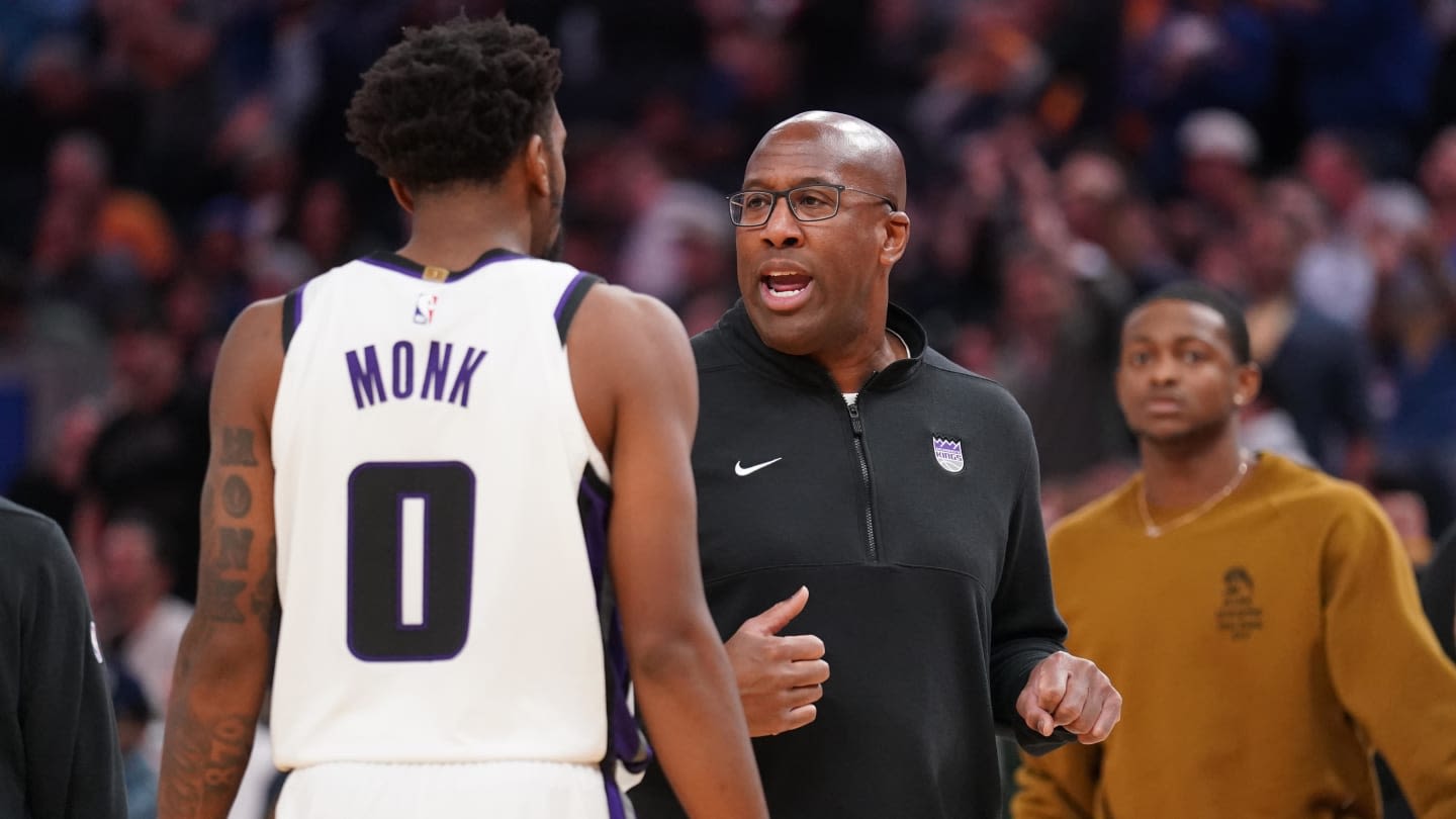 Kings' Mike Brown Compares Malik Monk's Role to Two NBA Champions