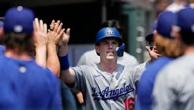 Dodgers again fail to hold lead in ninth, dropping series to Tigers