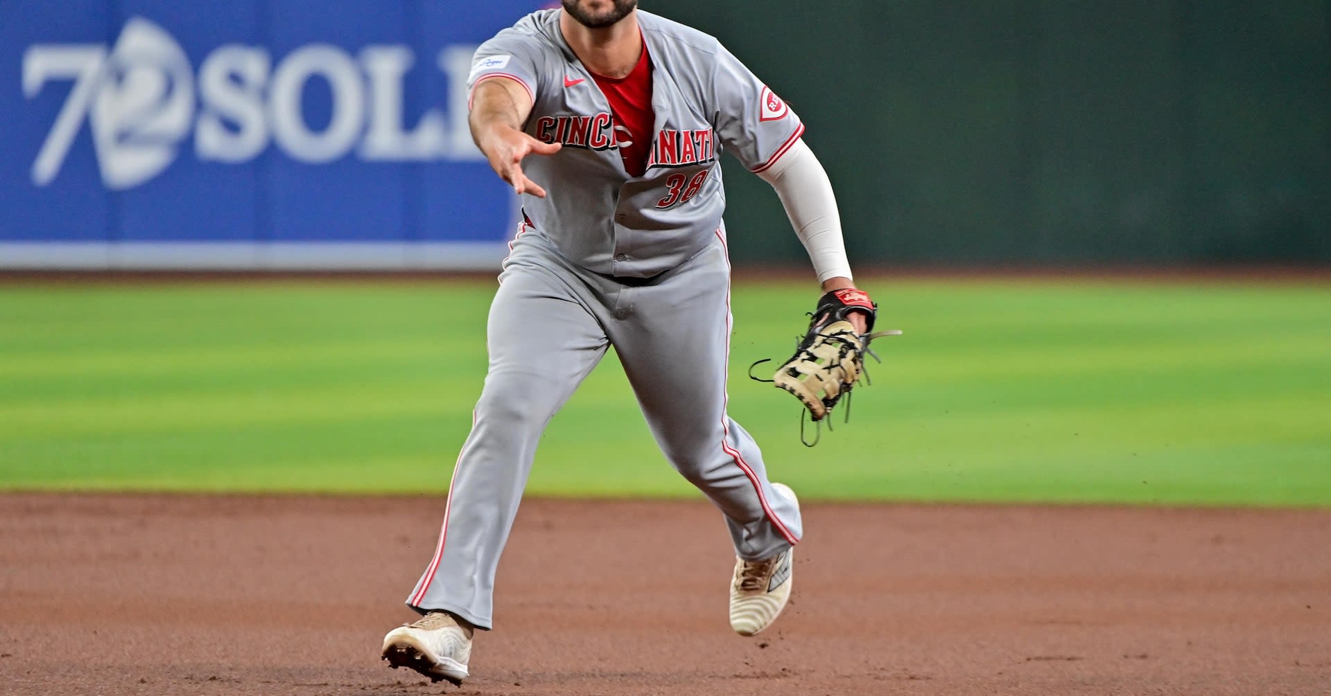 Mike Ford signs with Japan's BayStars