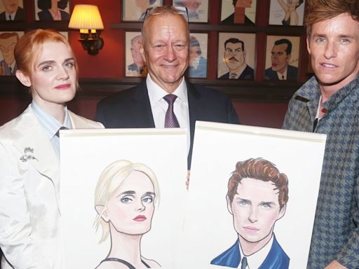 Photos: CABARET Stars Eddie Redmayne & Gayle Rankin Honored with Sardi's Portraits