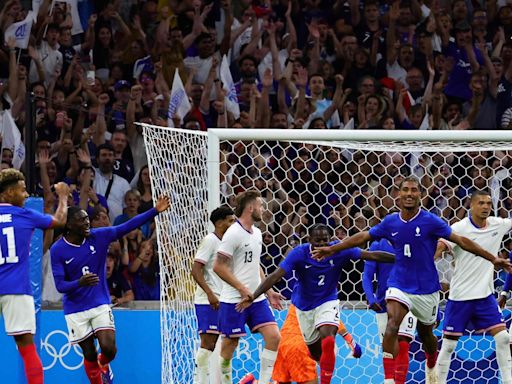 Estados Unidos cae en su debut en fútbol de Juegos Olímpicos ante Francia
