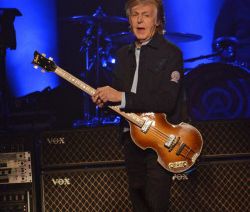 Paul McCartney devient le premier musicien milliardaire au Royaume-Uni
