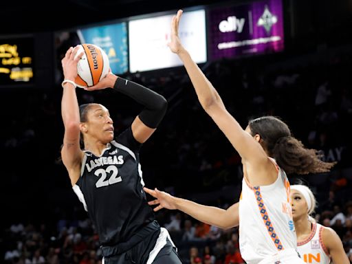 Skylar Diggins-Smith hits clutch free throws and Storm edge Sparks 90-87