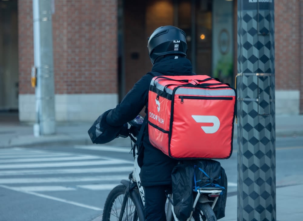 New retailers partner with DoorDash, Instacart for last-mile delivery