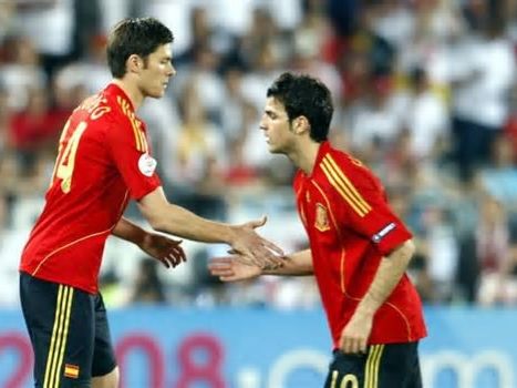 Cesc Fàbregas elogia a Xabi Alonso: “Era un jugador inteligente, humilde y trabajador''