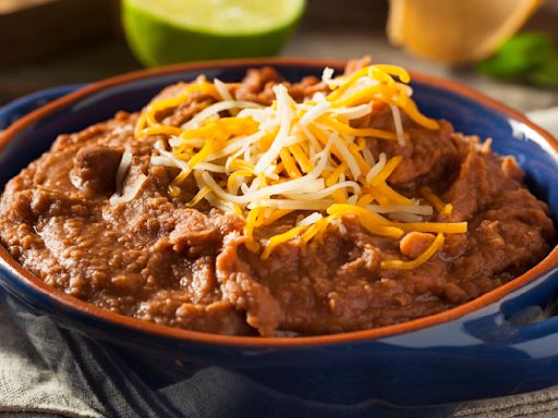 Give Canned Refried Beans A Restaurant-Worthy Upgrade With Taco Seasoning