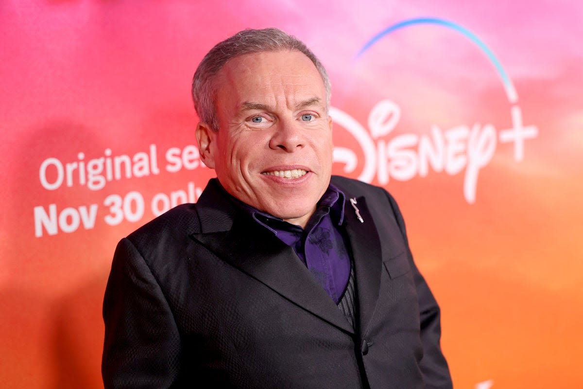 Warwick Davis' children address concern over social media post following wife Samantha's death