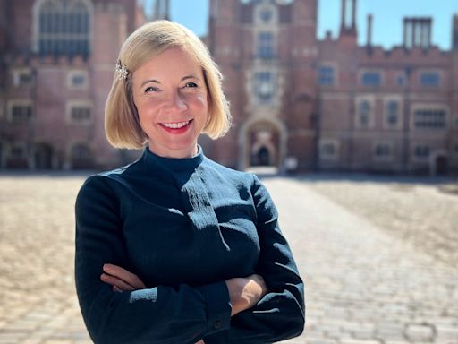 Lucy Worsley announces second series of her BBC2 show