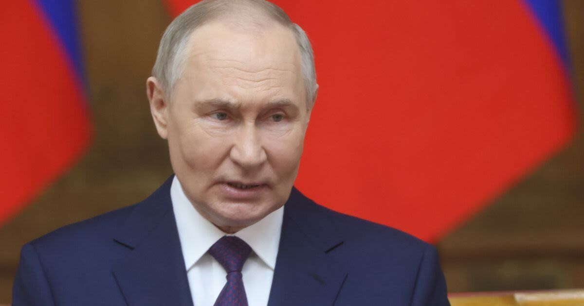 Vladimir Putin risks forcing nuclear catastrophe world on brink of 'escalation'