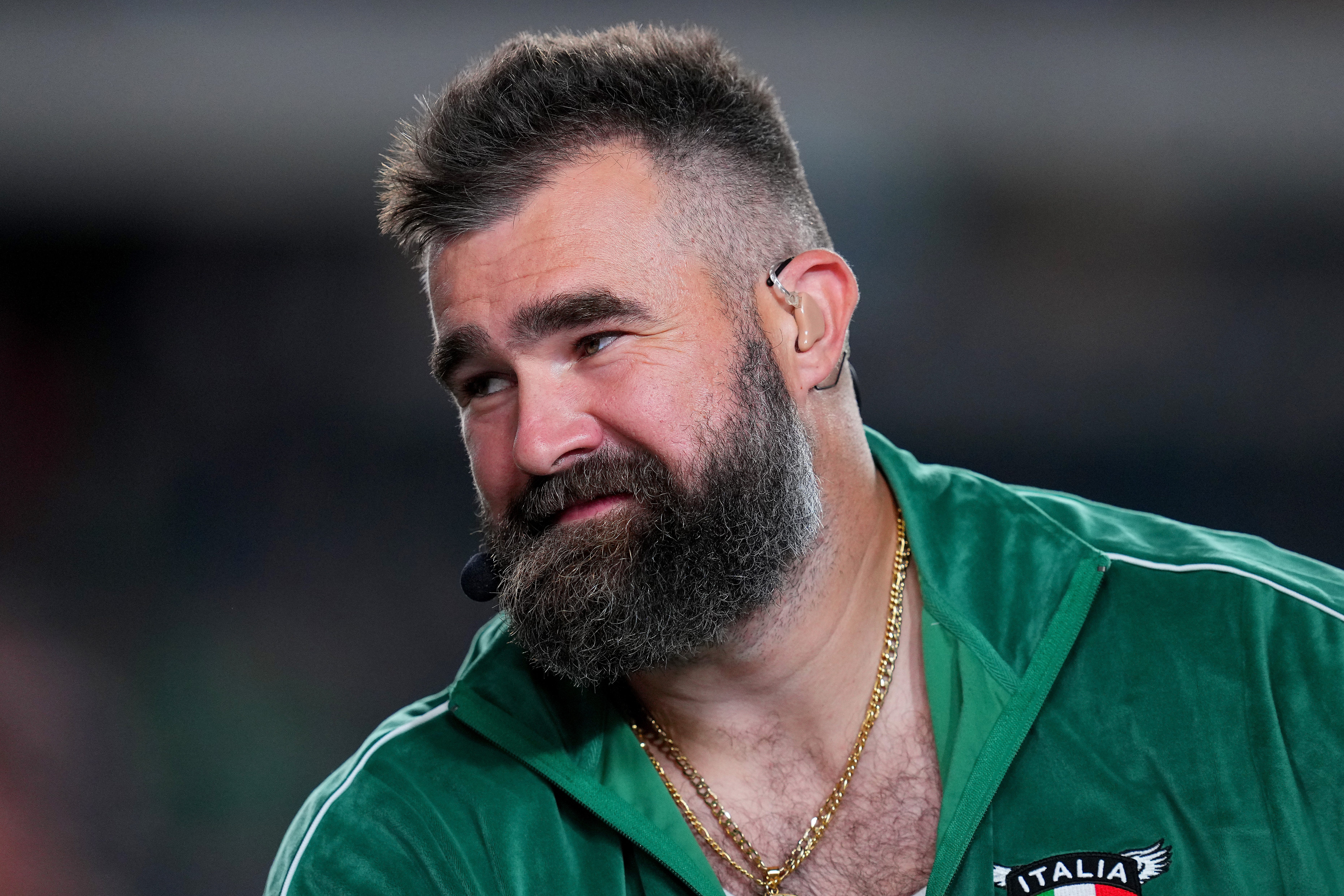 Former Eagles player Jason Kelce brings star power to ESPN's MNF coverage