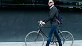 Ir ao trabalho de bicicleta diminui as chances de transtornos mentais, diz estudo
