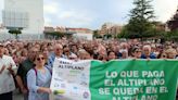 Vecinos de Yecla y Jumilla se manifiestan exigiendo una sanidad pública de calidad