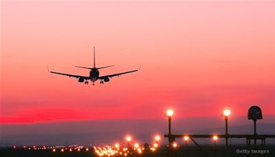 美上訴庭頒令暫停執行航空公司披露機票內服務費規定