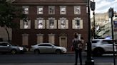 Descendants of slaves watch from Declaration House in new exhibit