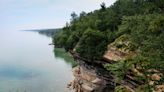 Planning a Pictured Rocks trip? Here are 10 tips for summer visitors