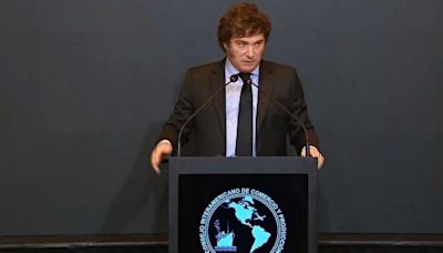 Javier Milei defendió el tipo de cambio ante empresarios: "No hay atraso"