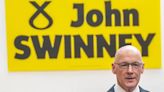 John Sweeney se postula como favorito en Escocia tras la retirada de su principal rival