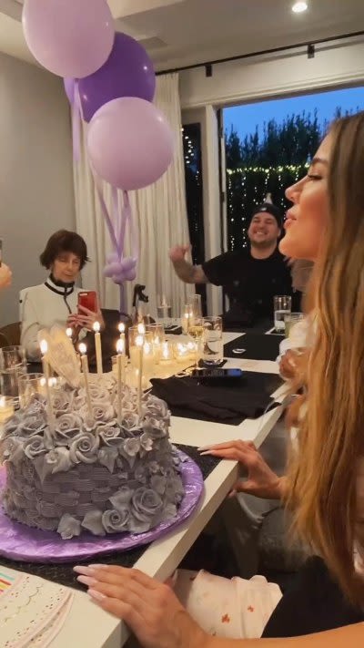 Rob Kardashian Makes Rare Appearance for Khloe's Birthday