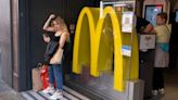 Las denuncias de más de 100 empleados de McDonald's que dicen ser víctimas de acoso y abuso sexual