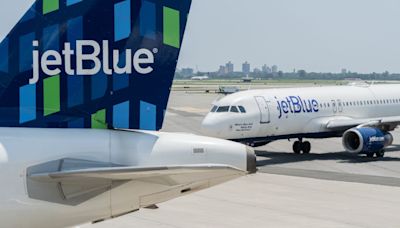 JetBlue Soars Most Since 2020 on New CEO’s Turnaround Plan