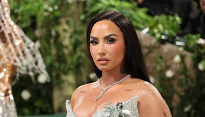 Fans Are 'Obsessed' With Demi Lovato's New Summer Hair Color