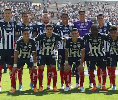 Monterrey se impone a Tigres en el Volcán