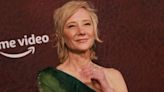 Atriz Anne Heche está em coma desde acidente de carro