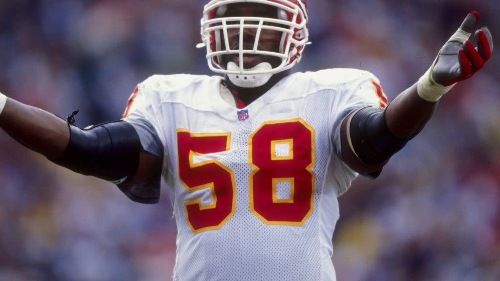 Former Chiefs LB Donnie Edwards reflects on beloved friend, teammate Derrick Thomas