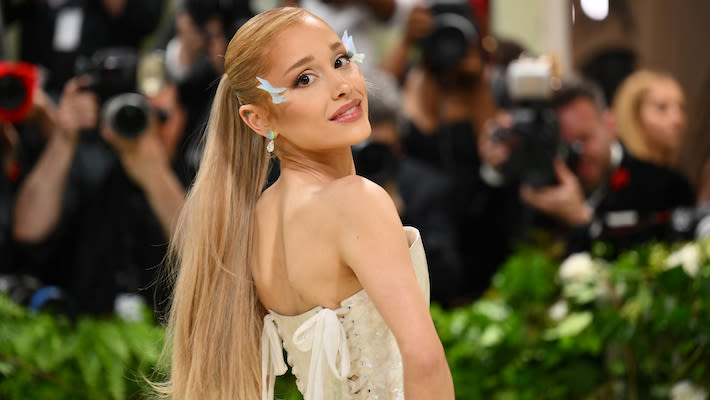 Is Ariana Grande Releasing An ’Eternal Sunshine’ Deluxe Album?