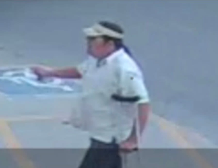 Detectives need help identifying potential suspect in Hooser’s murder