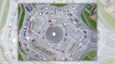 Fact Check: A Pic Supposedly Shows a 'Magic' Roundabout Made of 5 Mini-Roundabouts. Here's What We Found