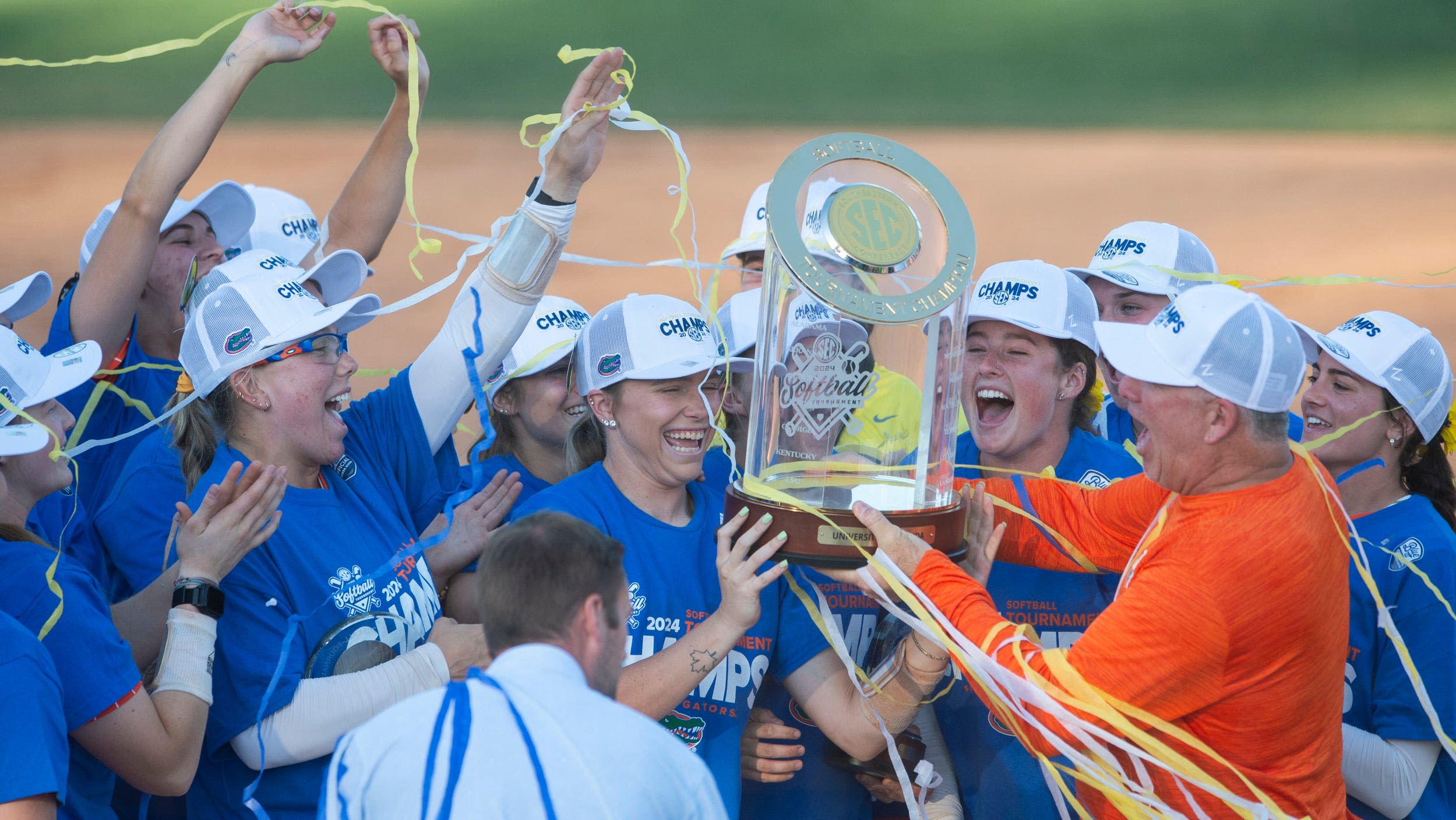 Does Florida softball winning SEC Tournament mean Gators will make WCWS? Recent history suggest so