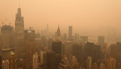 Filadelfia se encuentra bajo alerta de "código rojo" mientras millones de personas desde la costa este hasta Canadá sufren la insalubridad del aire por los incendios forestales de Quebec