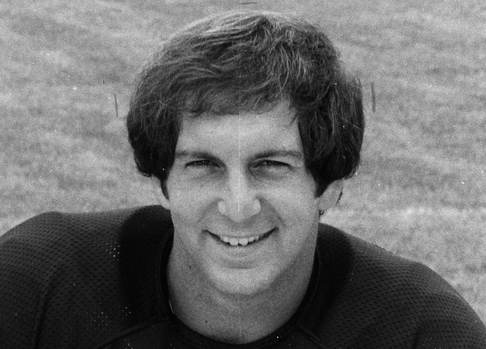 Former Chicago Bears QB Bob Avellini, who helped the team make the playoffs in 1977, dies at 70