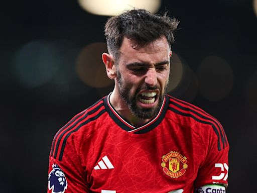 Would Manchester United Be Better Off Without Bruno Fernandes?