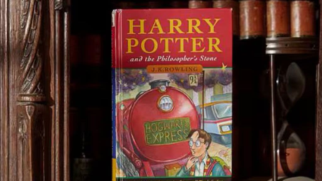 Rare first edition Harry Potter book sells for more than €53,000