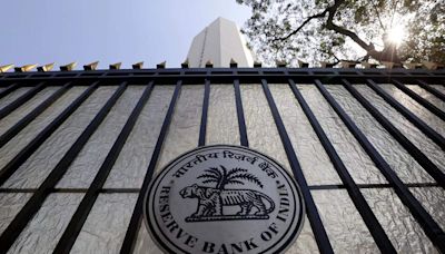 RBI imposes Rs 1.45 Crore penalty on Central Bank of India - ET BFSI