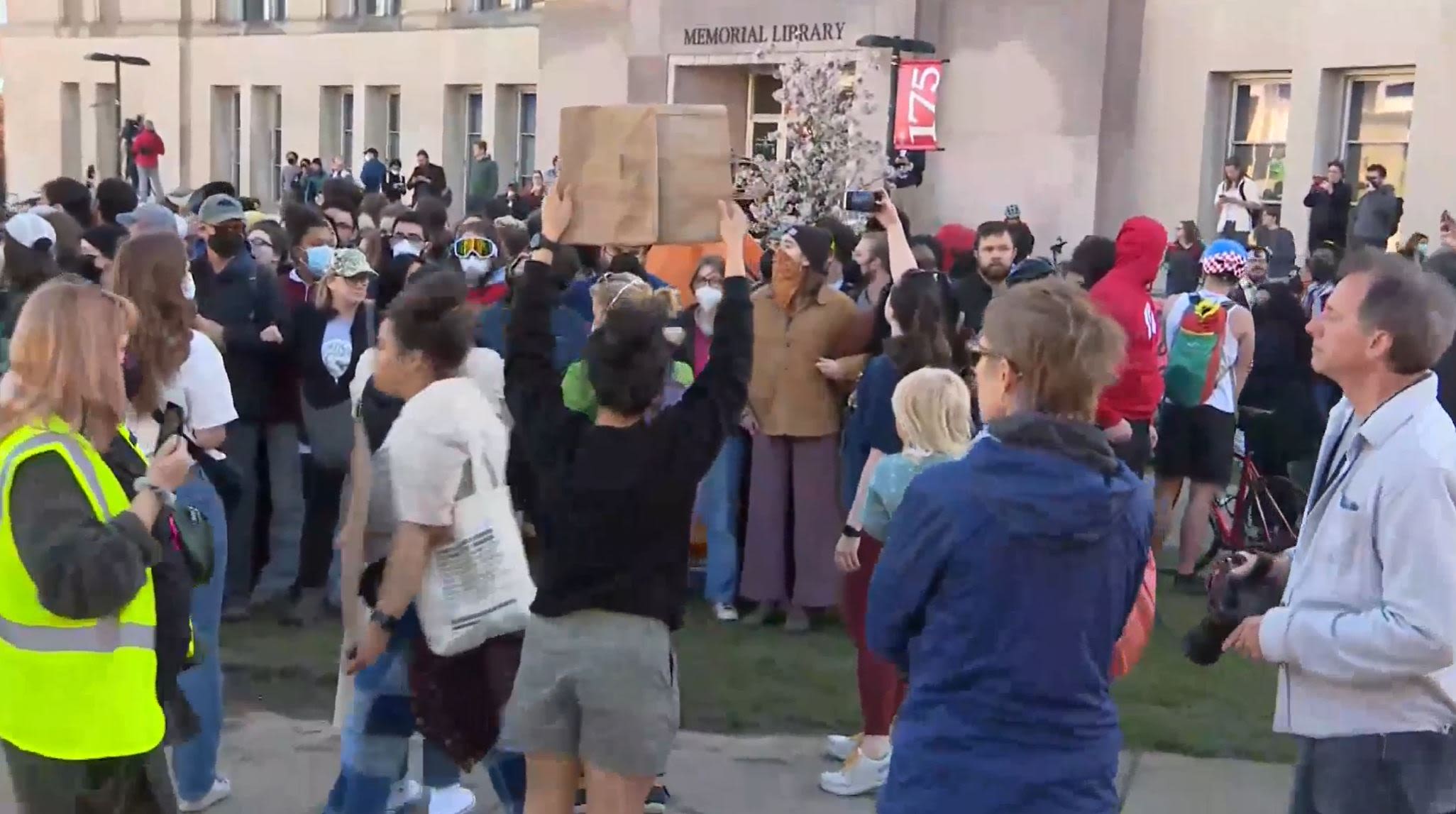 Police remove encampment at University of Wisconsin's Madison campus