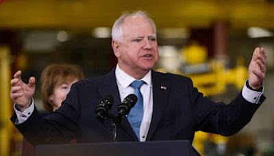 Tim Walz's military record: VP pick becomes nominee with longest service