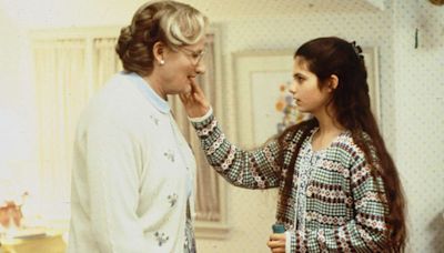 'Mrs. Doubtfire' Actress Reveals Robin Williams’ Sweet Gesture After She Was Expelled from School