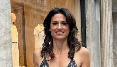 Escotada y con brillos, Gabriela Sabatini deslumbró desde Londres: “Reina dentro y fuera de la cancha“