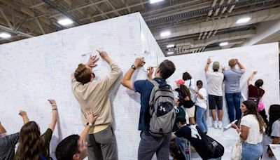 Utah YSA conference broke Guinness records for largest speed date and President Nelson birthday card