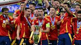 Crónica del España - Inglaterra 2-1 de la final de la UEFA EURO 2024: brillante e histórico cuarto entorchado español | UEFA EURO 2024