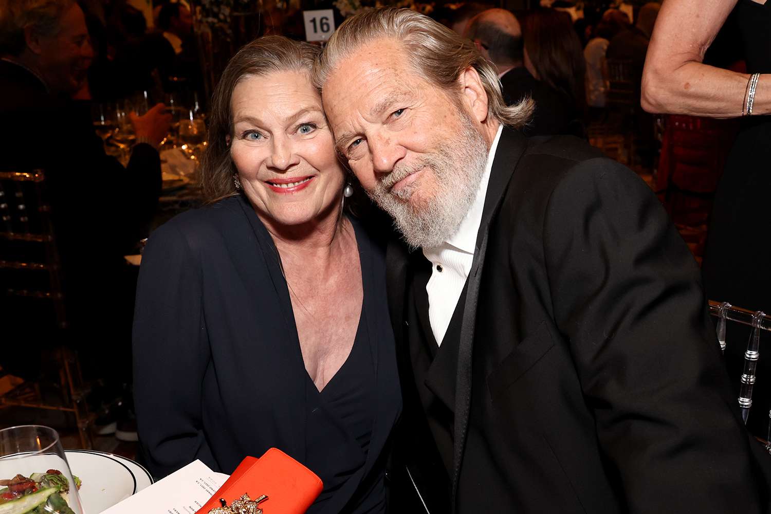 Jeff Bridges and Wife Susan Reveal Secret to Happy 48-Year Marriage: 'Don't Get a Divorce'